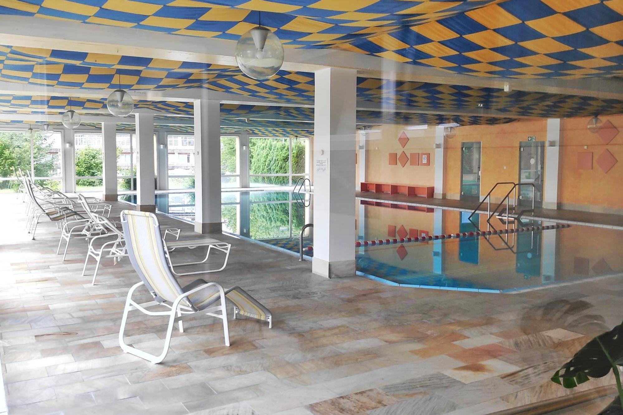 Apartment Relax - Yellow Mit Pool Und Sauna *